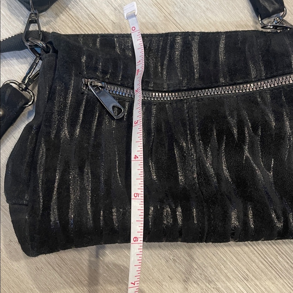 Small Black Crossbody Bag - Picture 4 of 6
